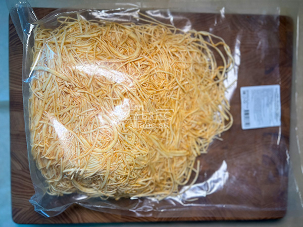 Сырный продукт ФЕРМЕРСКИЙ паутинка с паприкой в Колпино