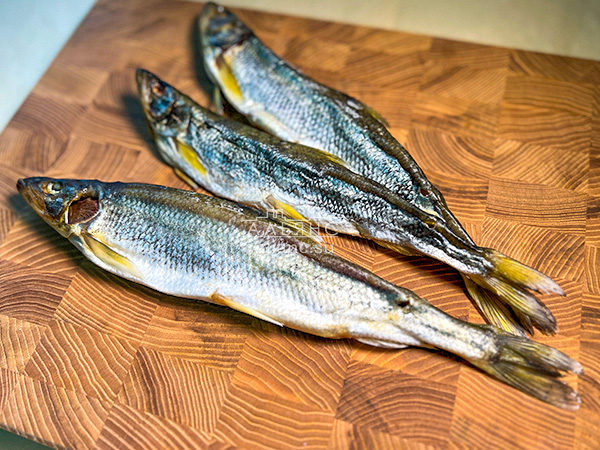 Корюшка без икры вяленая ГОСТ (крупная) в Колпино