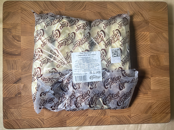 Сыр 1 кг ГОРНЫЙ СЫРОВАР (Косичка с укропом и чесноком) в Колпино